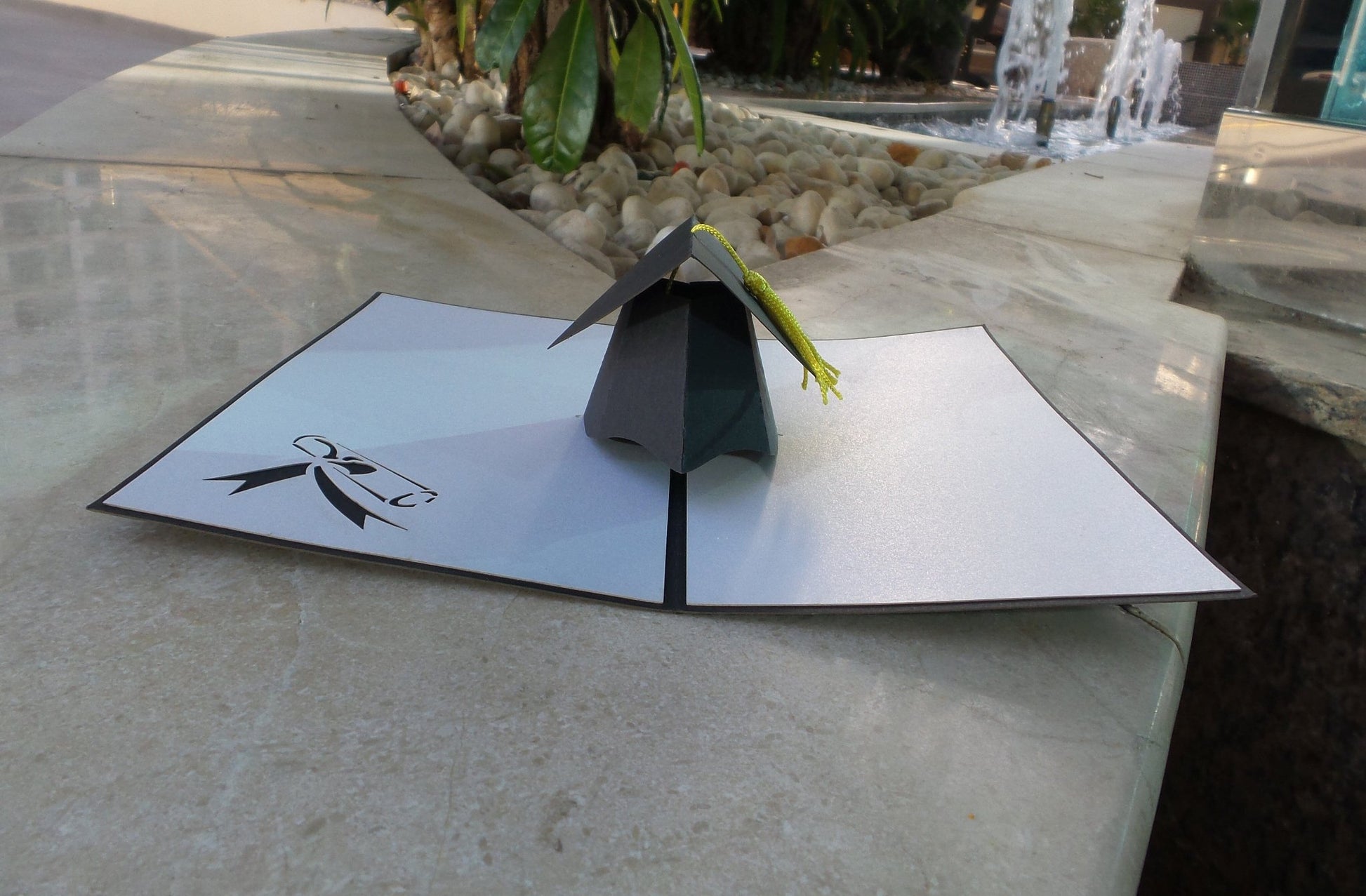 Graduation Cap Pop Up Card – Congratulation Gift